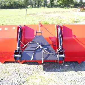 Godet hydraulique avant et arriere 1,60 m