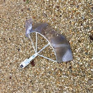 Carter anti projection pour debroussailleuse portee