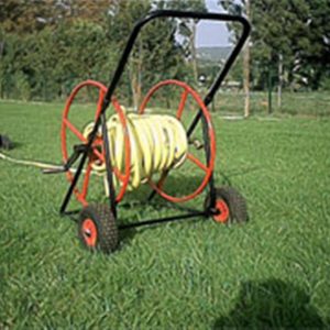 Tuyau 50m anti vrille avec 2 raccords et 2 colliers